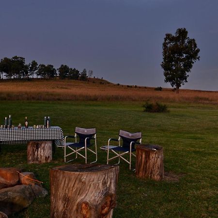 Bonjaneni Montusi Mountain Lodge מראה חיצוני תמונה