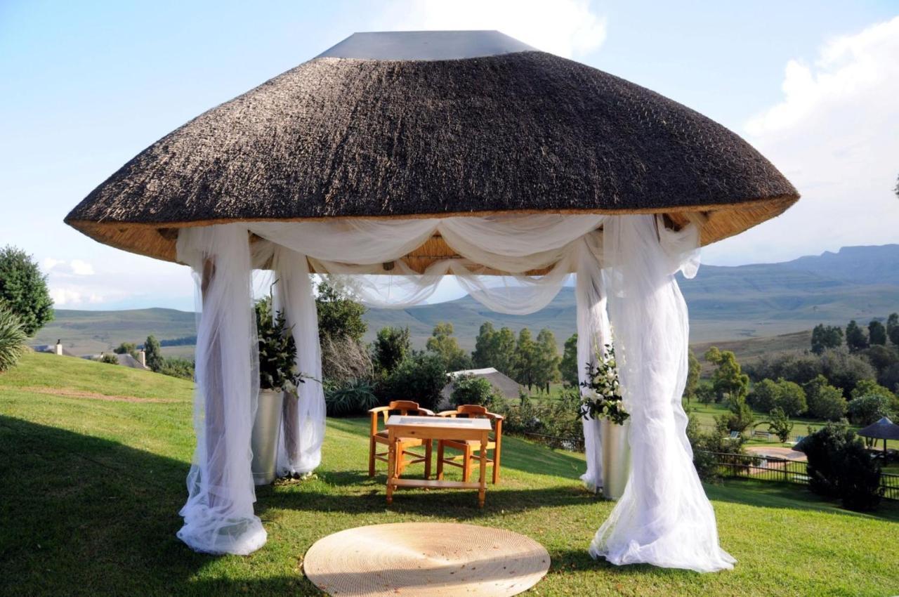 Bonjaneni Montusi Mountain Lodge מראה חיצוני תמונה