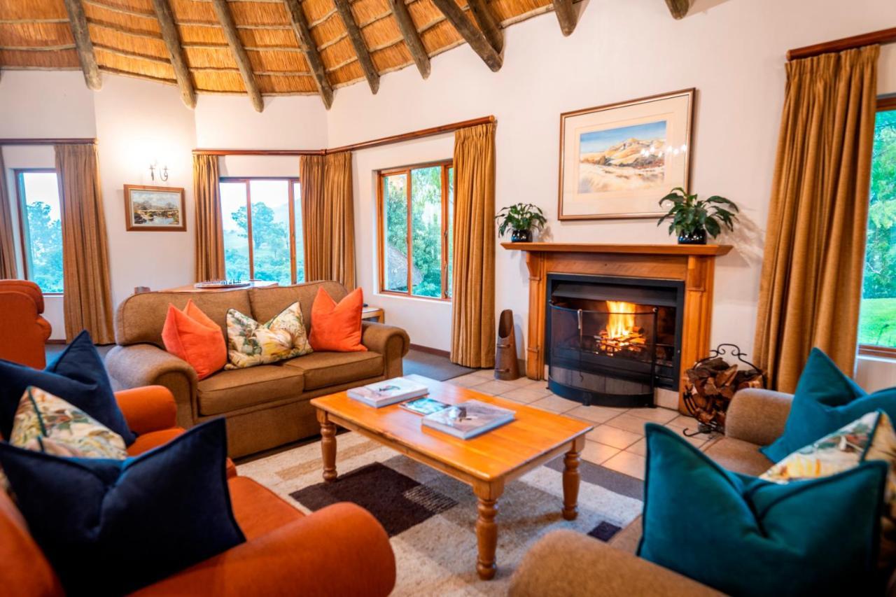 Bonjaneni Montusi Mountain Lodge מראה חיצוני תמונה