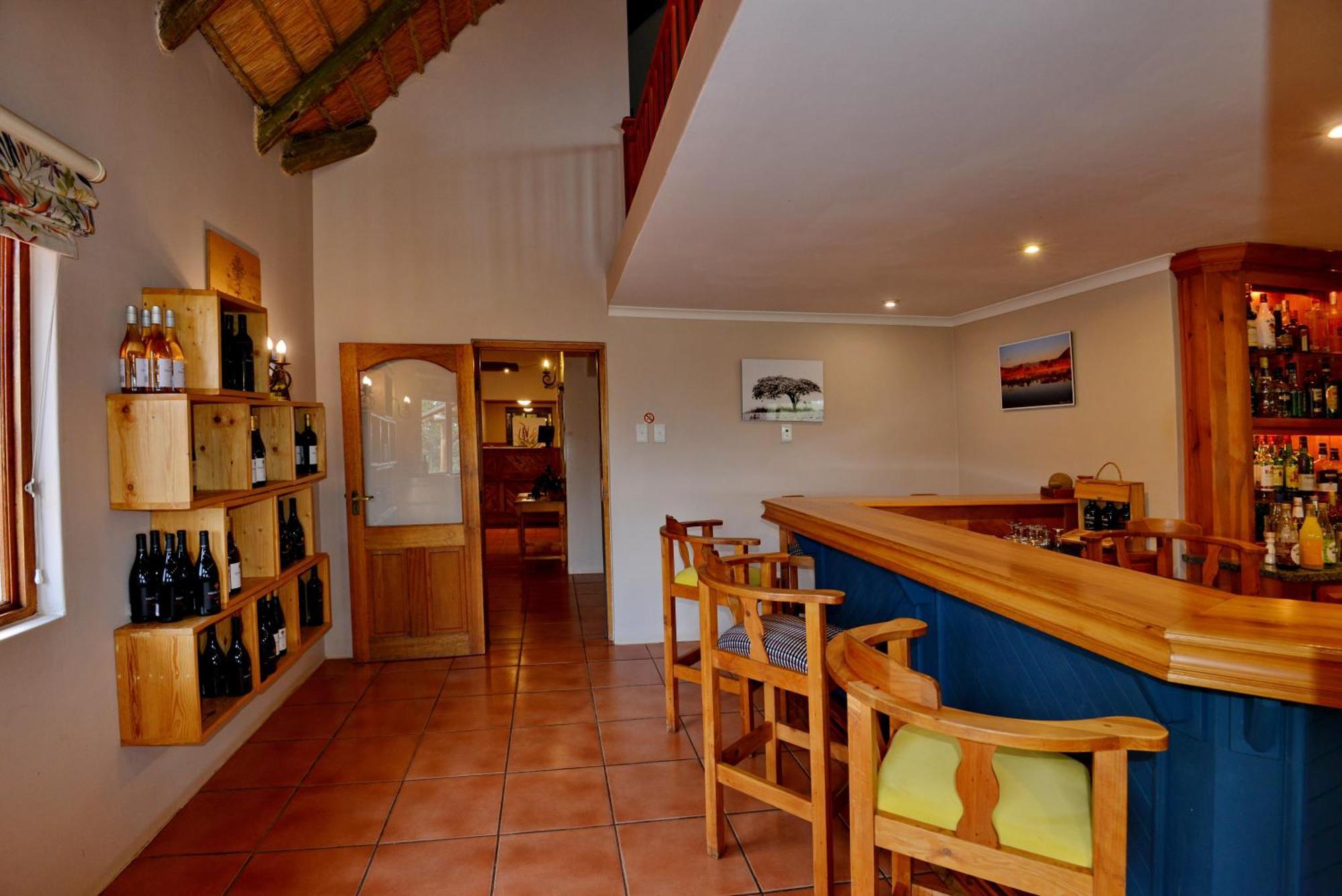 Bonjaneni Montusi Mountain Lodge מראה חיצוני תמונה
