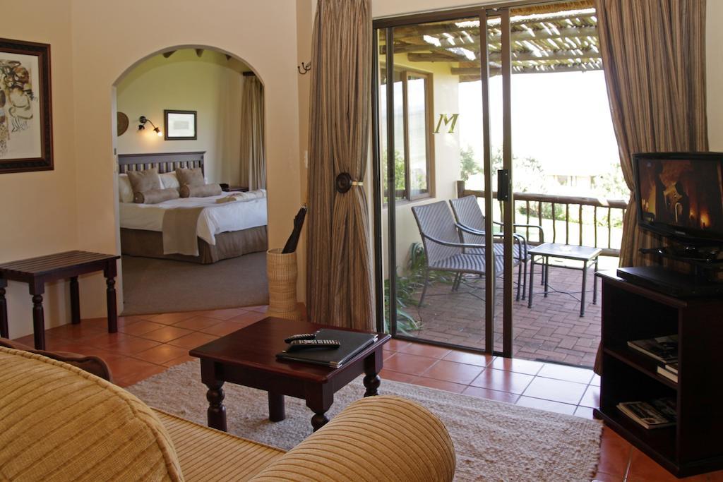 Bonjaneni Montusi Mountain Lodge חדר תמונה