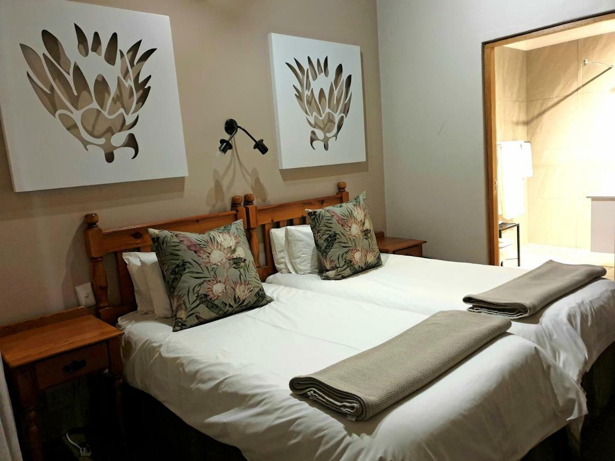 Bonjaneni Montusi Mountain Lodge מראה חיצוני תמונה